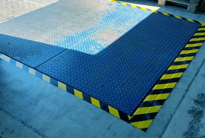 lagerbereich-sperrbereich-markierung-blau